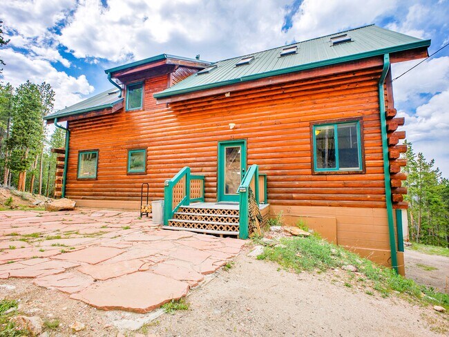 Building Photo - 785 Warren Gulch Rd