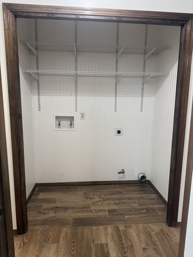 Building Photo - 1209 N Ironwood Pl