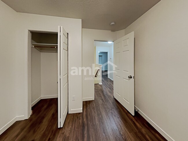 Building Photo - 19879 Alleghenny Way