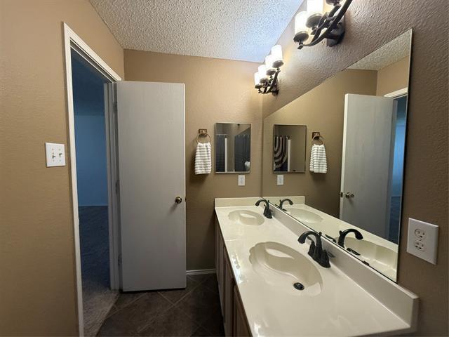 Building Photo - 7808 Shoal Bend