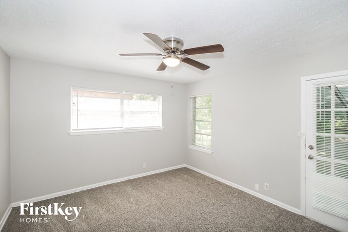 Building Photo - 7608 Oxley Dr