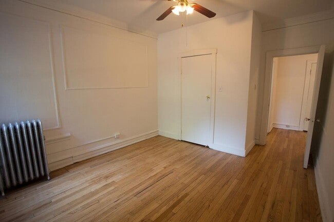 Floorplan - 5300-5308 S. Greenwood Avenue