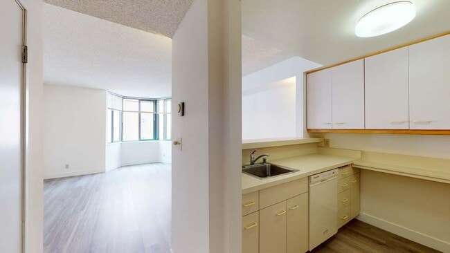 Floorplan - Trinity Towers Apartments