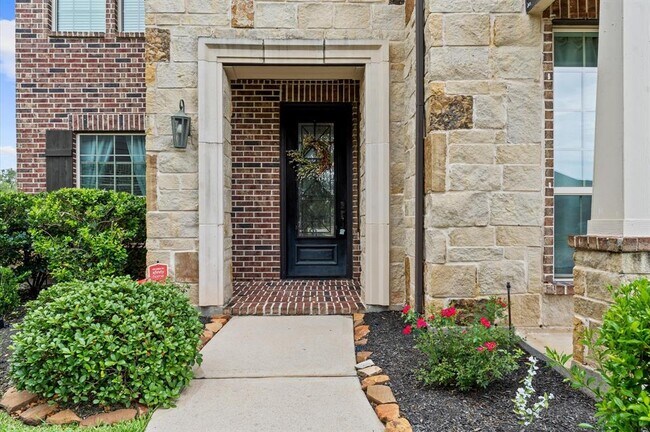 Building Photo - 1726 Stuart Dr