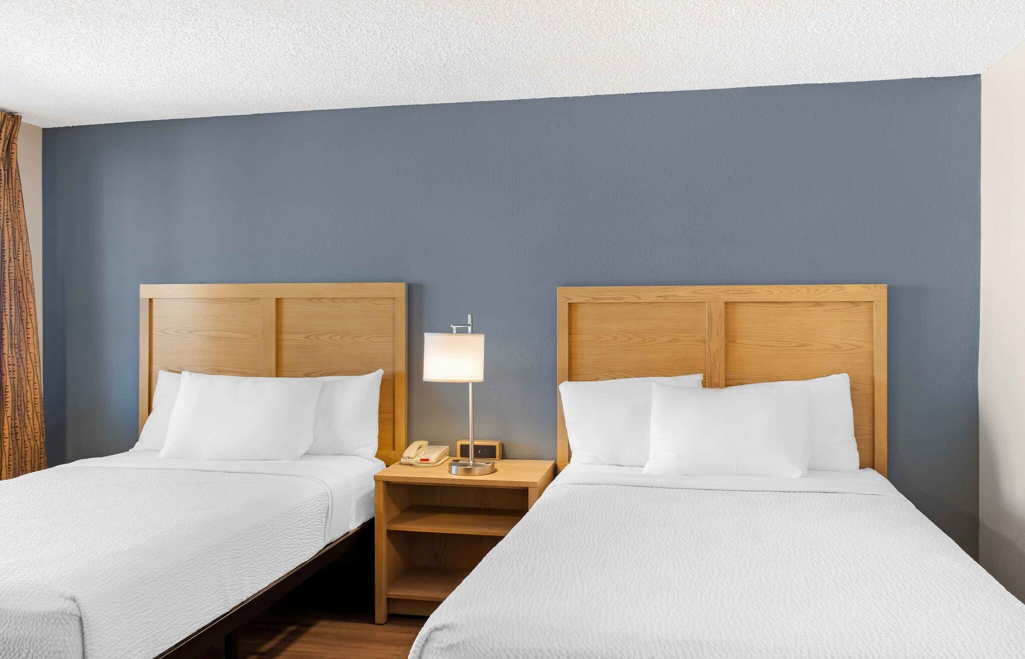 Building Photo - Furnished Studio-Fort Wayne - North