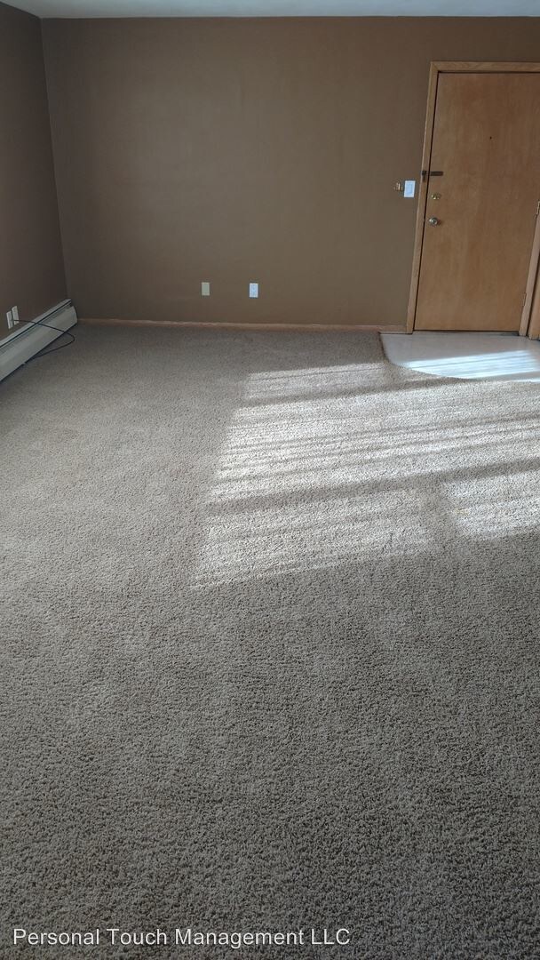 Building Photo - 1221 10th Ave N