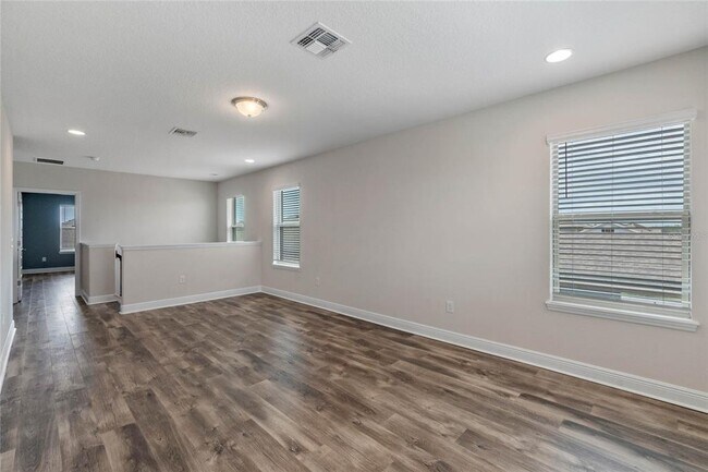 Building Photo - 16771 Oakboro St