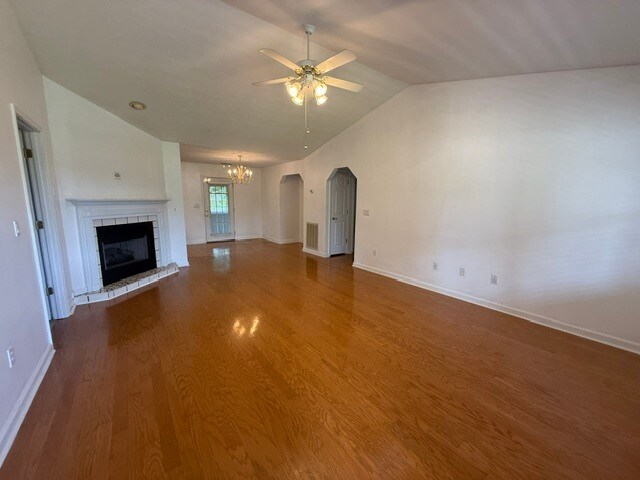 Building Photo - 1740 Country Meadows Dr
