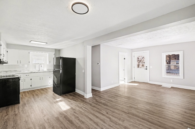 Building Photo - 92 S Clarkson St