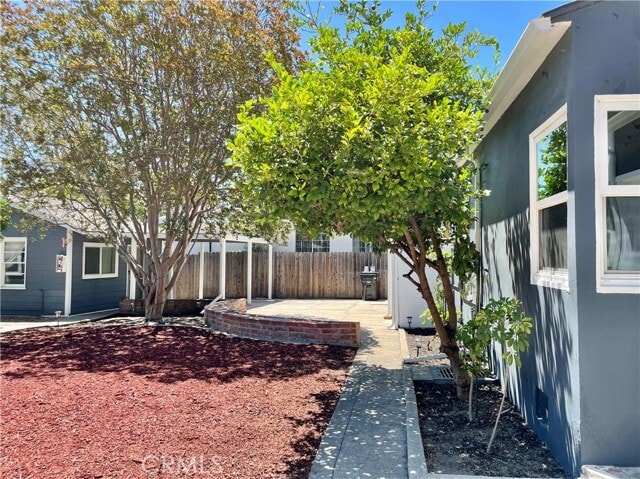 Building Photo - 5550 Riverton Ave