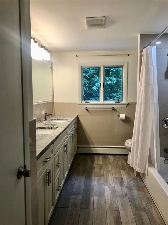 Building Photo - 15 Sycamore Rd