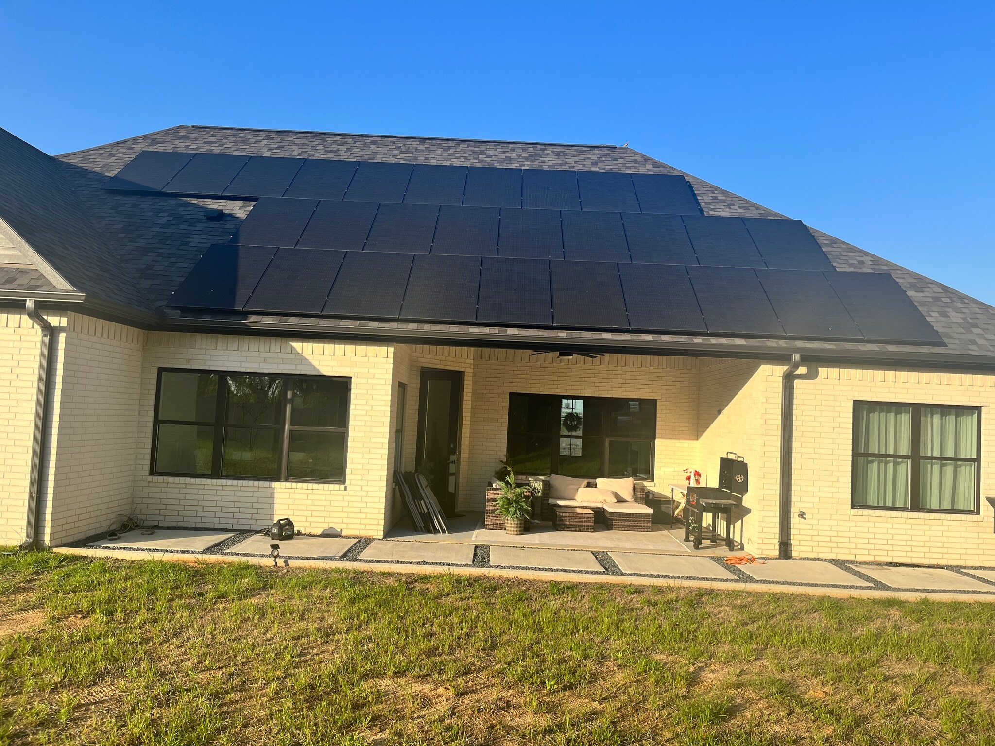 Building Photo - 15849 Avery Ln