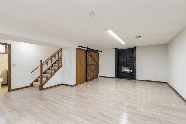 Building Photo - 7405 W 74th St
