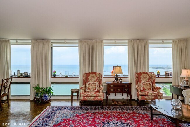 Building Photo - 1110 N Lake Shore Dr