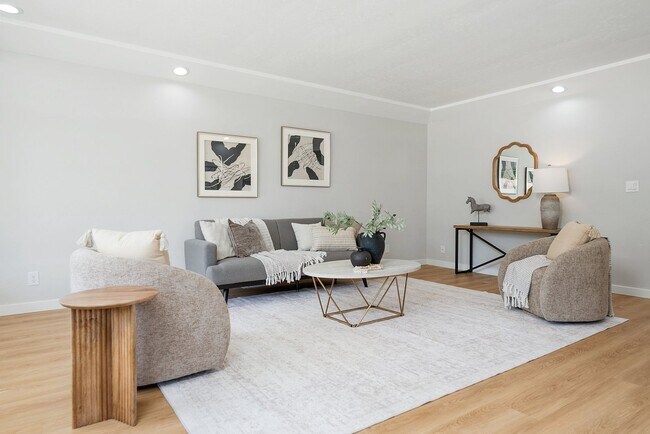 Building Photo - Beautifully Remodeled 4-Bedroom Rancher in...