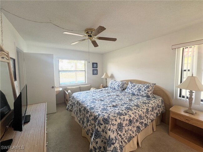 Building Photo - 4346 27th Ct SW