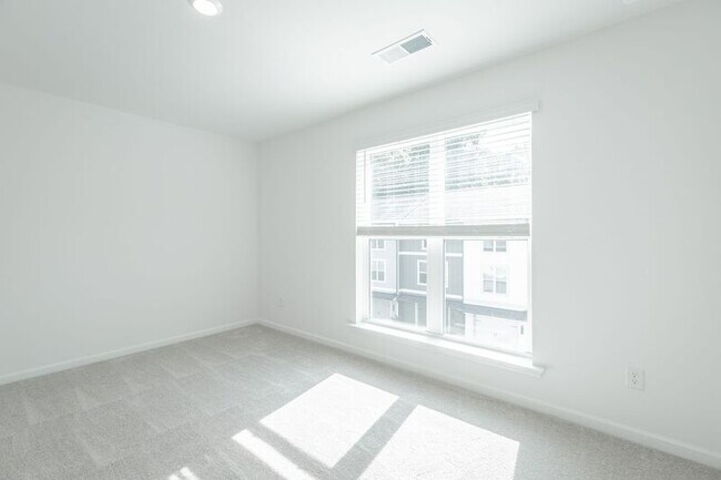 Building Photo - 4186 Tillie Cir