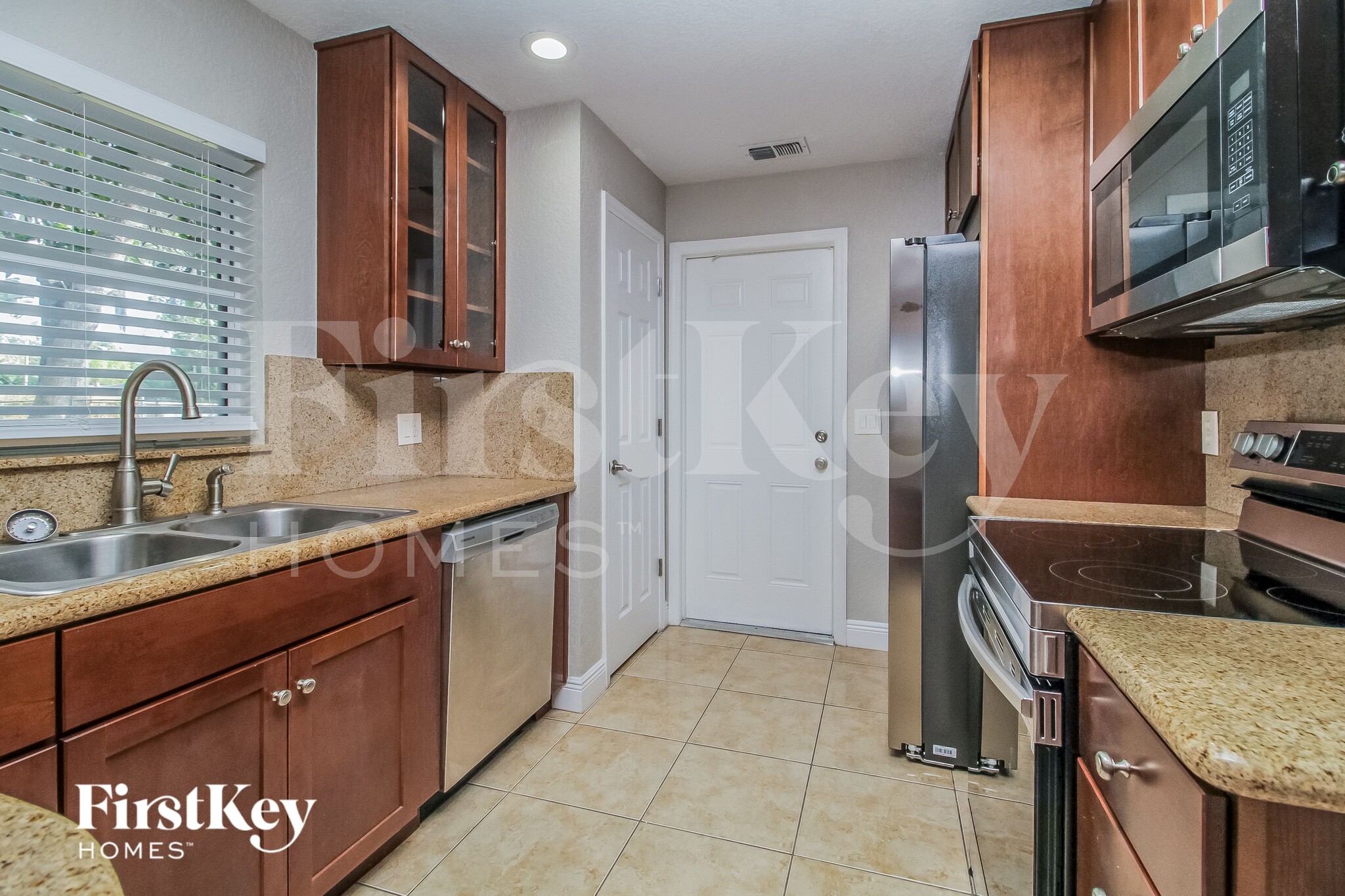 Building Photo - 118 Ruby Red Ln