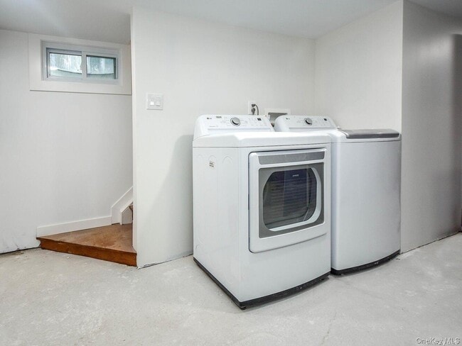 Building Photo - 4 S 8th St