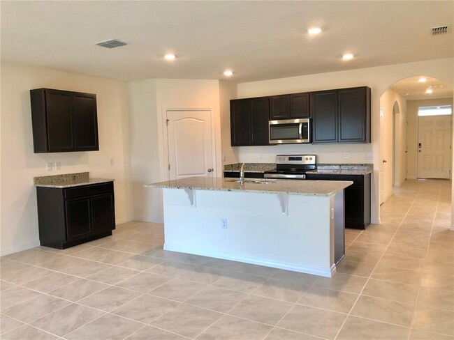 Building Photo - 1980 Chickasaw Blvd