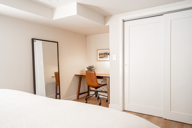 Building Photo - 4201 51st Ave S