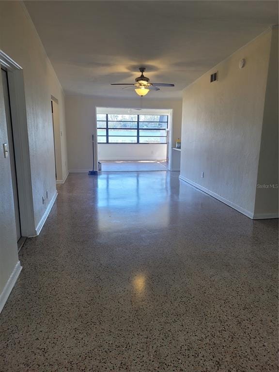 Building Photo - 2118 Lake Christie Dr