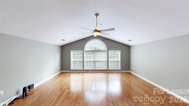 Building Photo - 1505 Aringill Ln