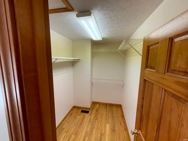 Building Photo - 5893 S Black Ankle Rd