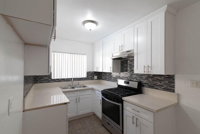 Primary Photo - Discover Modern Living at 9215 Sepulveda Blvd, North Hills, CA