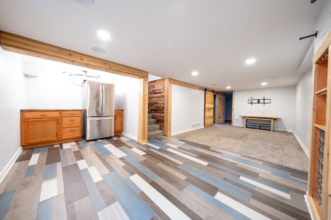 Building Photo - 7745 Vincent Ave S