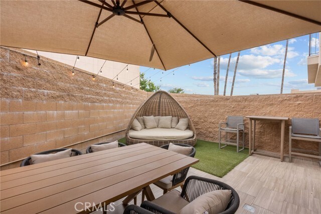 Building Photo - 18703 Redwing St