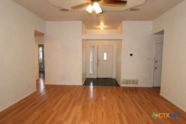 Building Photo - 4209 Adobe Dr