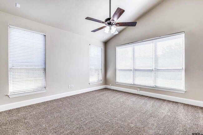 Building Photo - 12579 Kara Lynn Place