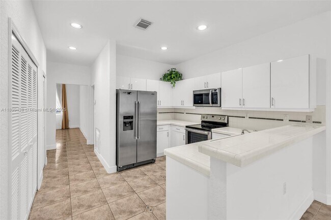 Building Photo - 15991 SW 150th St