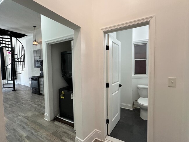 Building Photo - 1825 Madison Ave