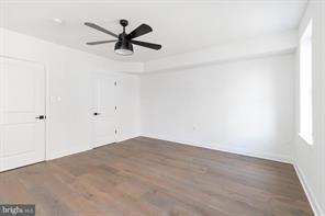 Building Photo - 1830 Montrose St