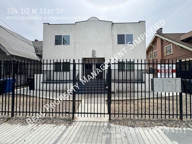 Building Photo - 324 1/2 W 51st St-