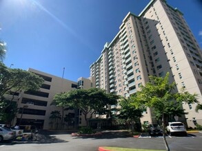 Building Photo - Salt Lake (Honolulu-Country Club Village 6) - 2 bed, 1 bath, 2 parking stalls