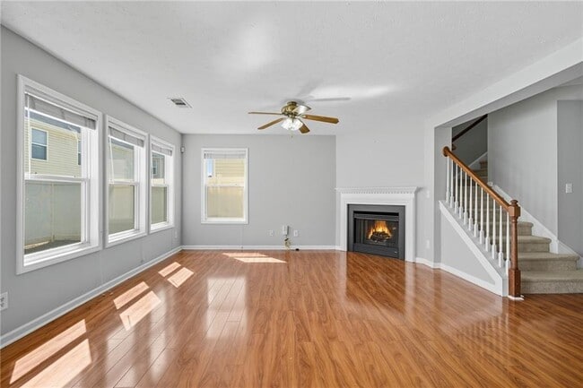 Building Photo - 3698 Roseman Landing