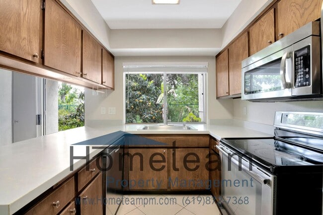 Building Photo - **$500 MOVE IN CREDIT** 2BR/2BA 894SQFT MISSION VALLEY CONDO * New Flooring *