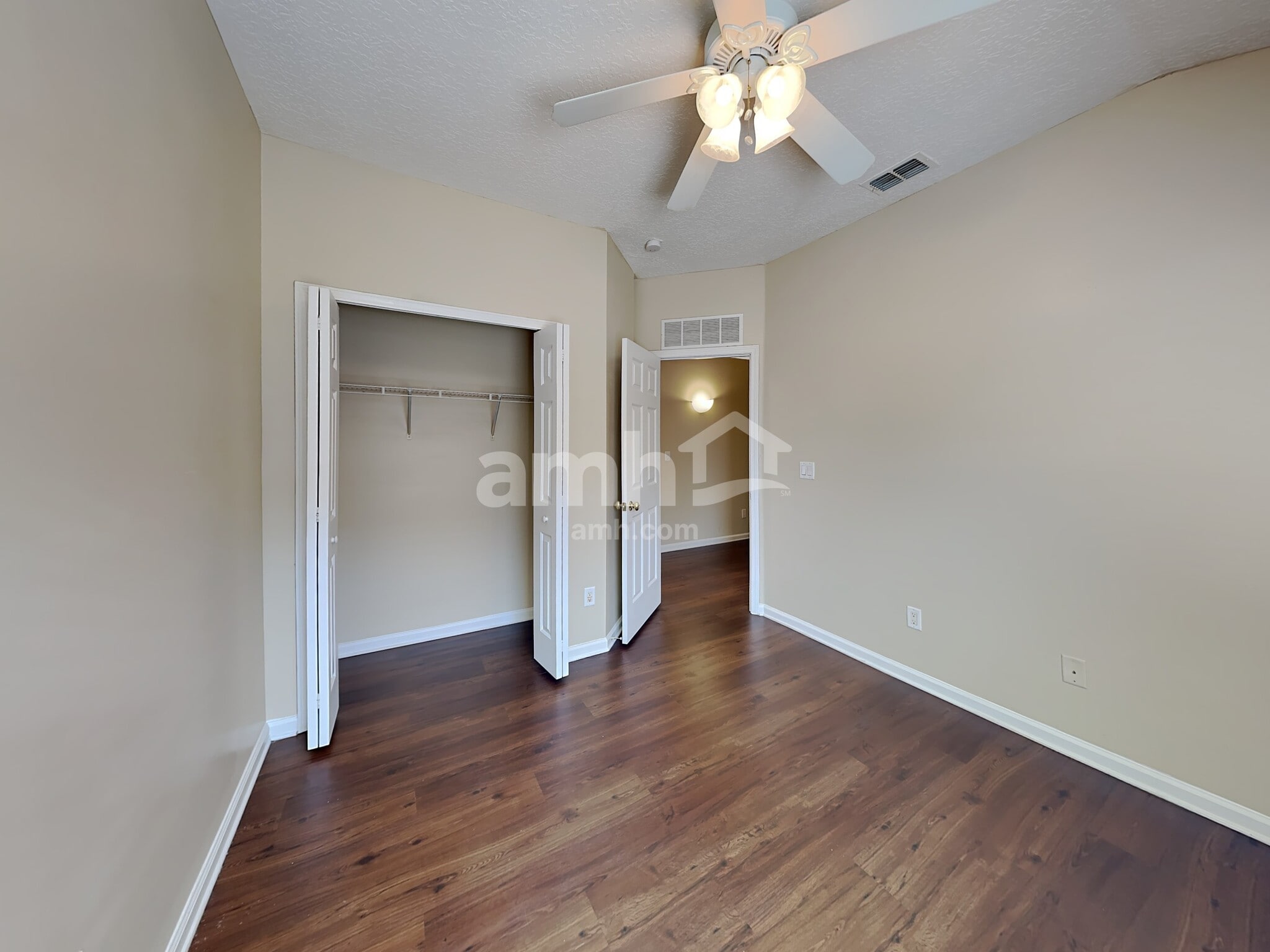 Building Photo - 804 Templeton Ln