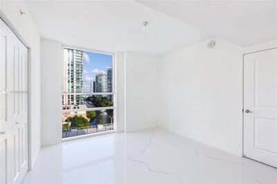 Building Photo - 400 Sunny Isles Blvd