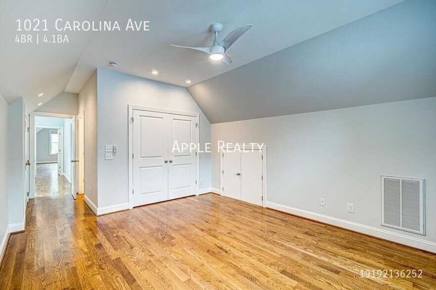 Building Photo - 1021 Carolina Ave