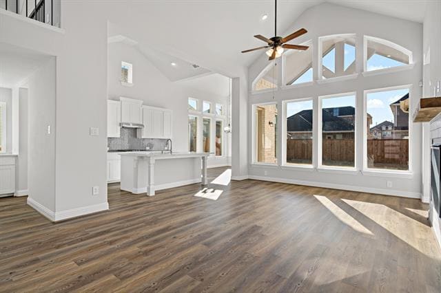 Building Photo - 124 Spanish Bluebell Dr