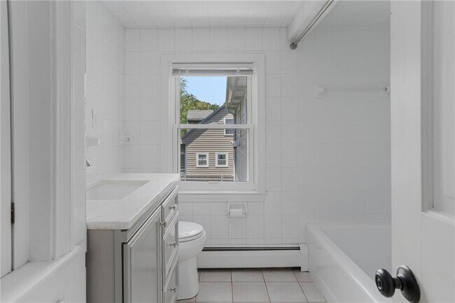 Building Photo - 5 Shippen Ave