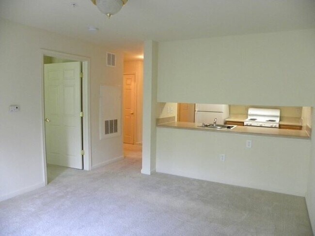 Interior Photo - The Arbors