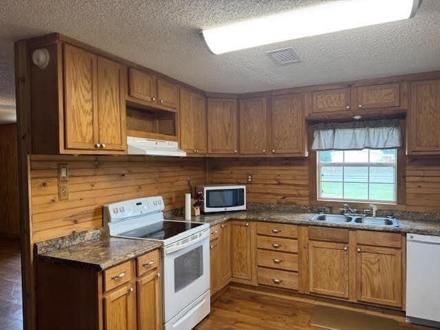 Building Photo - 9123 Stonewood Dr