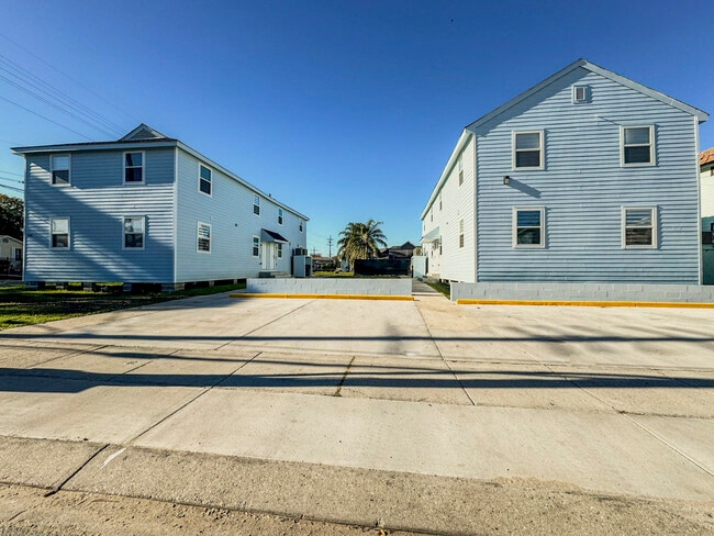 Building Photo - 3608 Eagle St