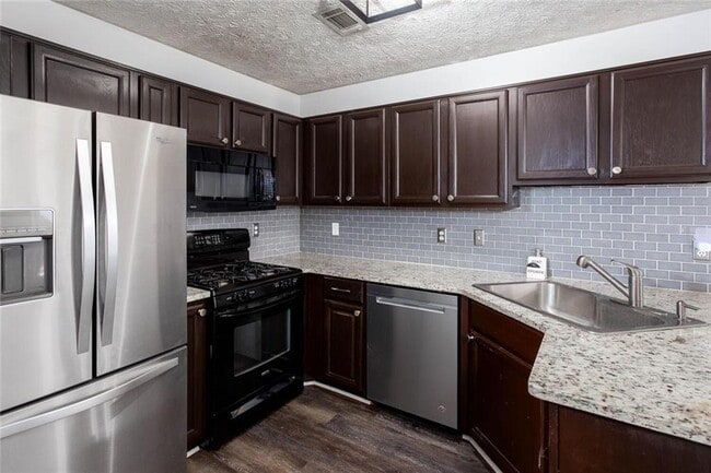 Building Photo - 1092 Britley Park Ln