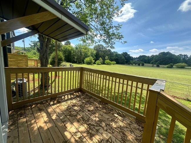 Building Photo - Tiny Home